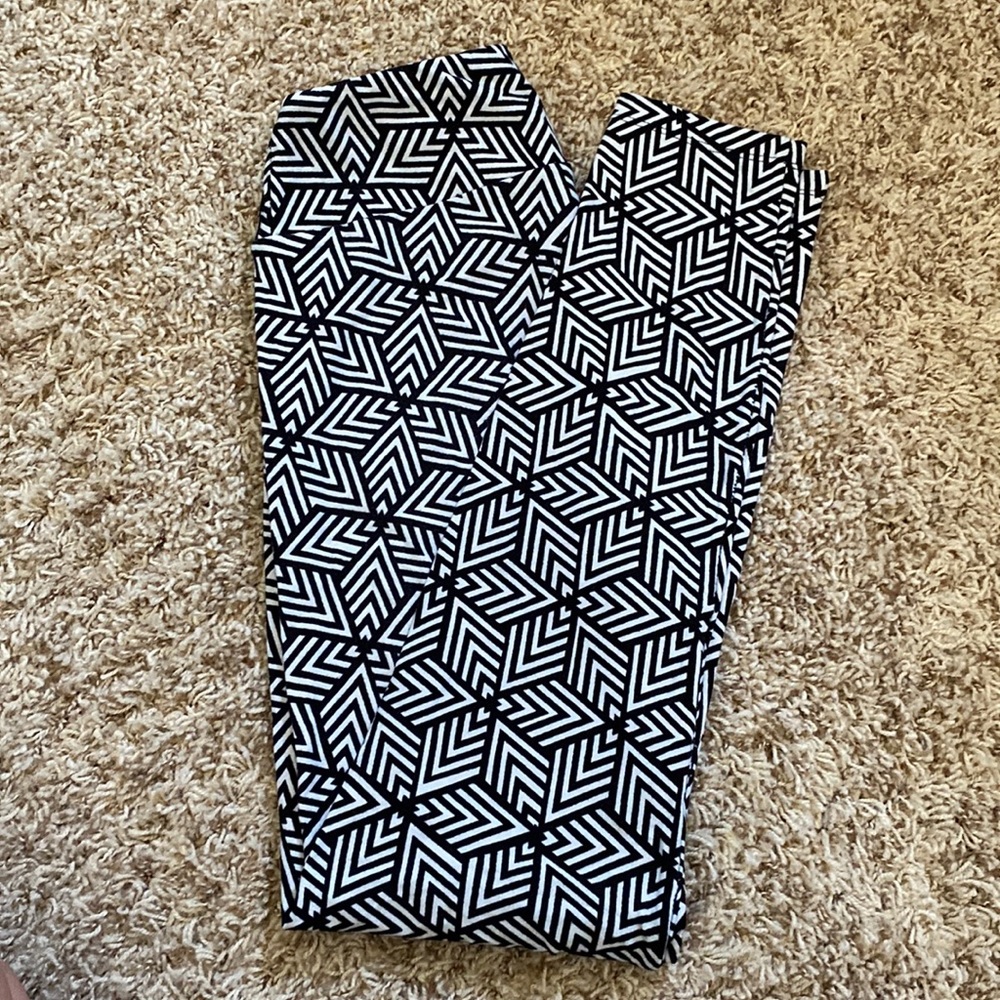 LuLaRoe Printed Leggings